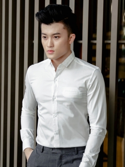 Lịch sử lâu đời của chiếc sơ mi trắng Lịch sử lâu đời của chiếc sơ mi trắng