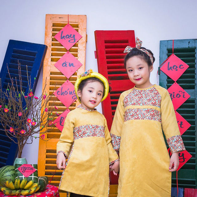 Áo dài cách tân cho bé cực xinh Áo dài cách tân cho bé cực xinh